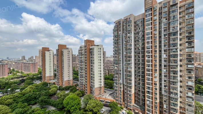 融科玖御半岛外景图