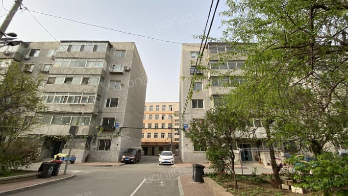 前进新村外景图