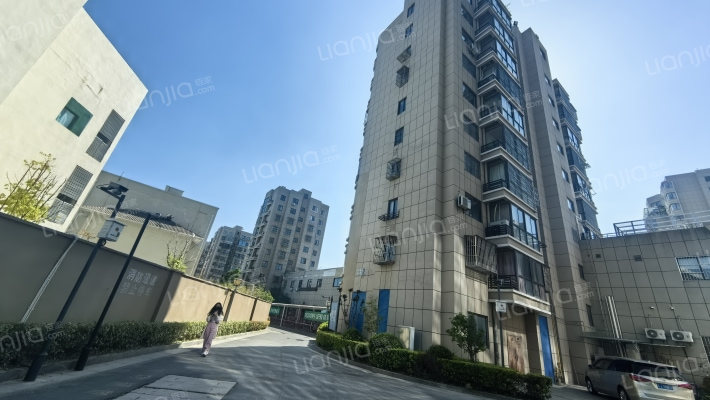 宁科商业广场外景图