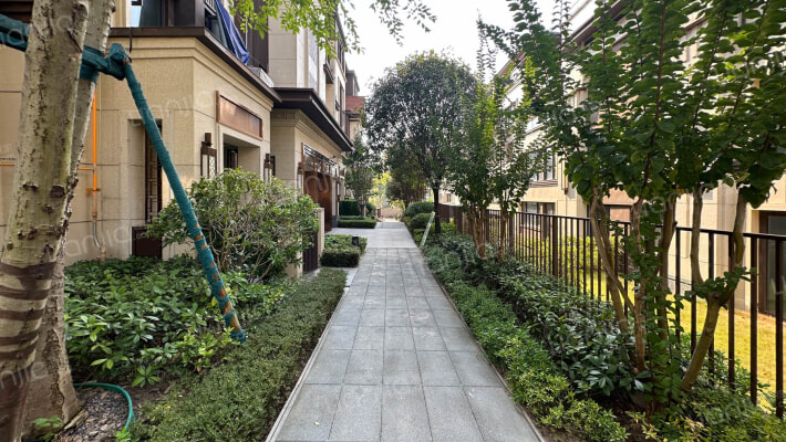 金辉中央铭著E区外景图