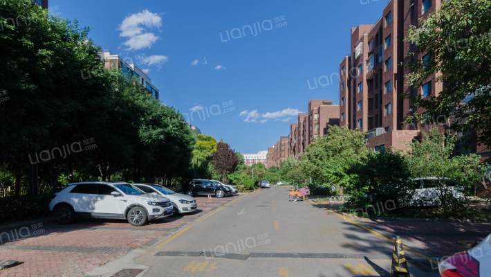 益田影人四季花园外景图