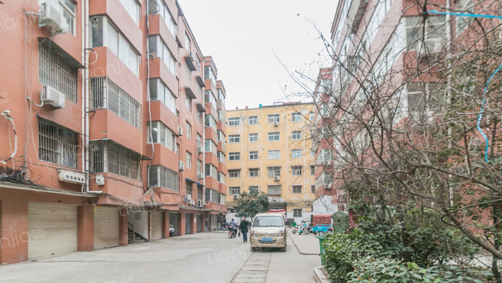 平安小区外景图