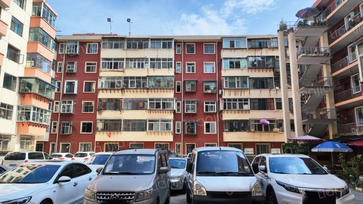 庄西路机械化公司家属院外景图