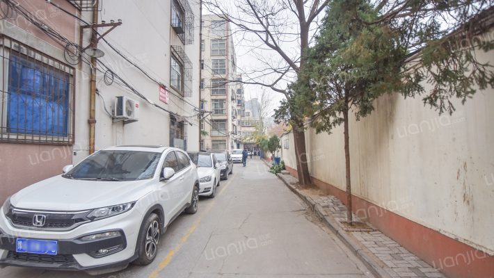 亚亨花园外景图