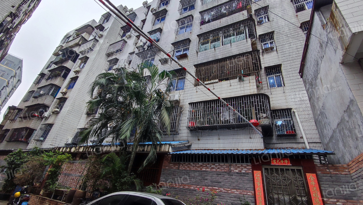 南联红星厂宿舍外景图