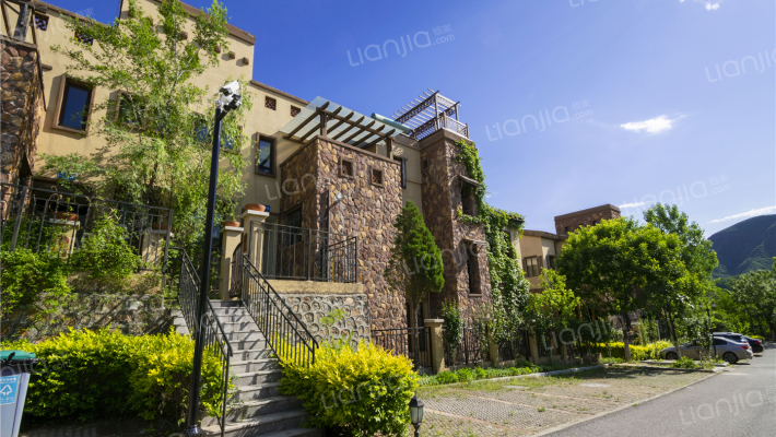 盘龙谷中区外景图