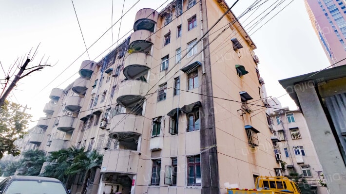 康尔苑小区外景图