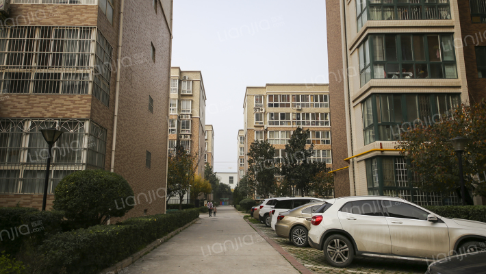 汇林华城A区外景图