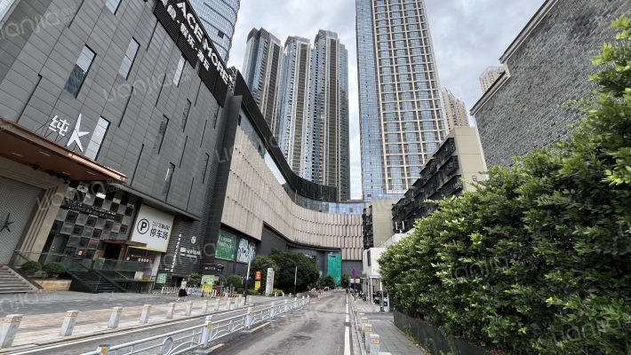 华远华中心外景图