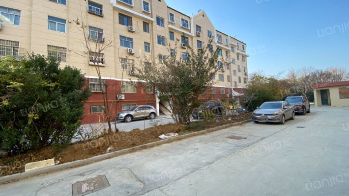 珠海办事处家属楼外景图