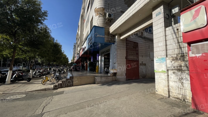 嵩明滇源大厦外景图