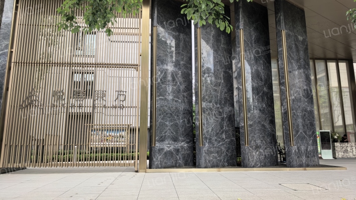 渝太润达丰悦蓉東方外景图