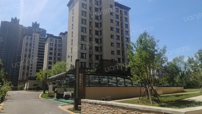 万腾翡翠和苑外景图