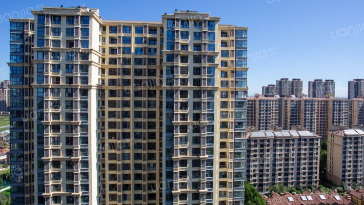 富力新城V01区外景图