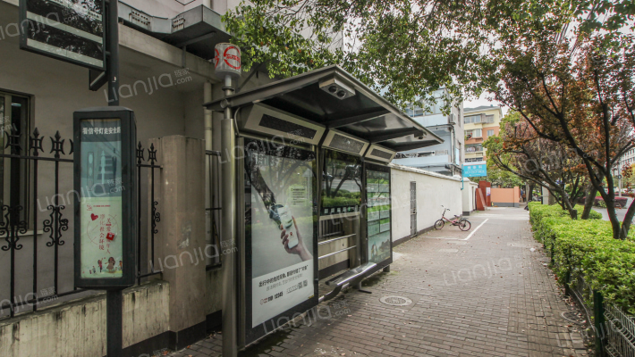 新市公寓外景图