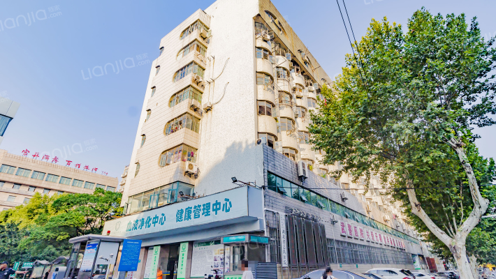 武警湖北省总医院宿舍外景图