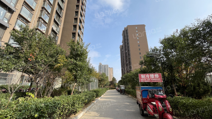 和庭小区外景图