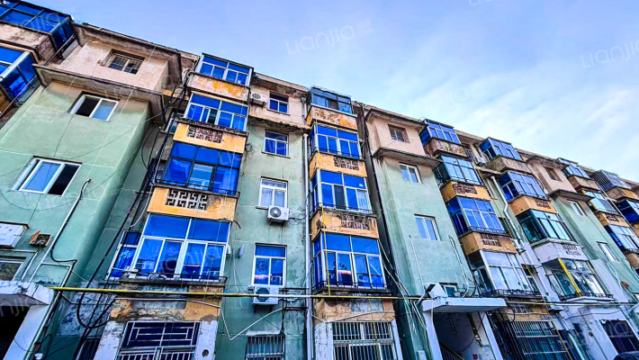 疾病预防控制中心宿舍区外景图