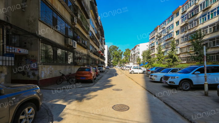 享堂西街北一条二院外景图