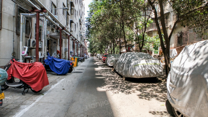 郑工小区外景图