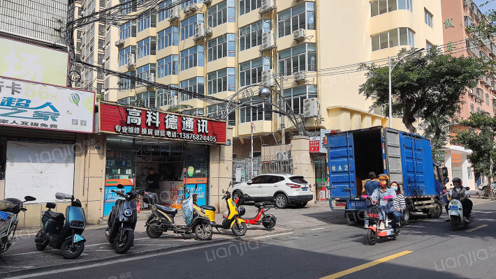 圣云大厦外景图