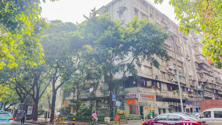 建设大马路外景图