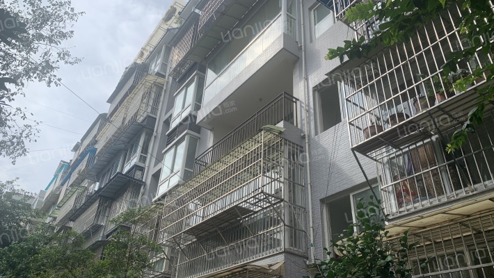 信达御景C区外景图