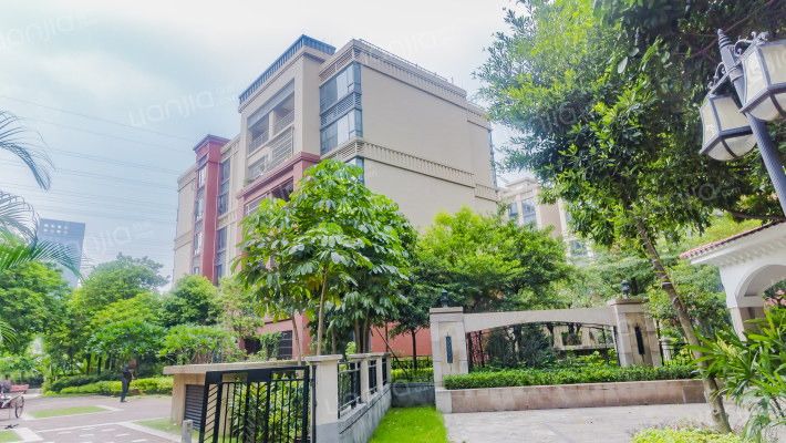 利海尖东半岛花园外景图