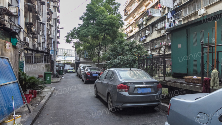 麓湖花园外景图