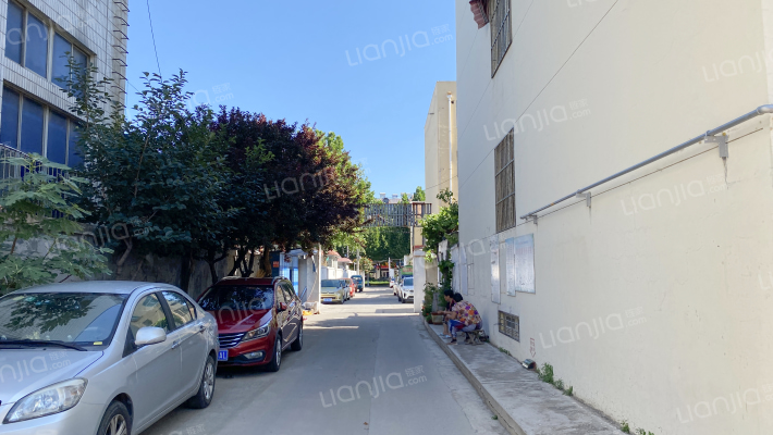 盛海公寓外景图