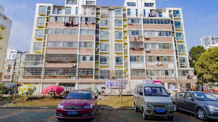 黄金花园东区外景图