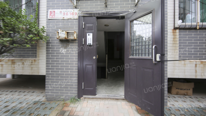 丽都绿城外景图