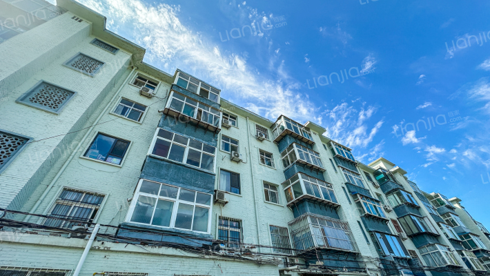 河北警官学校家属院外景图