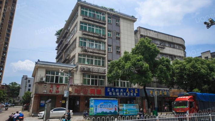 粮食局小区外景图