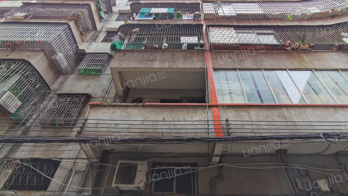 建行住宅外景图