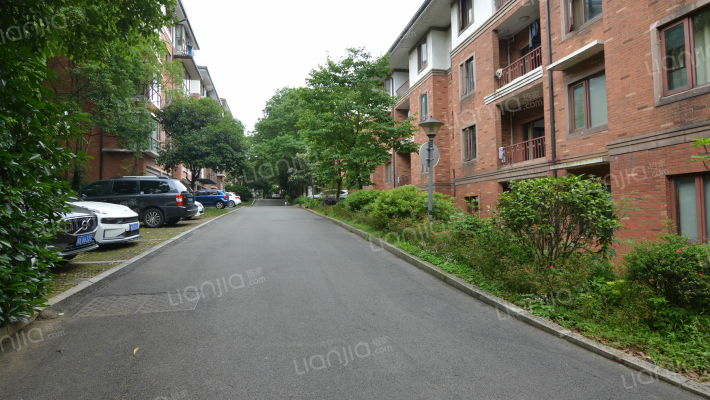 湘投控股集团外景图