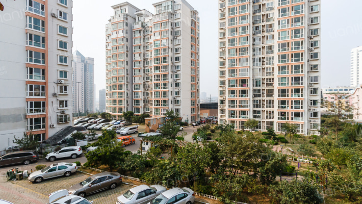 华恩名座外景图