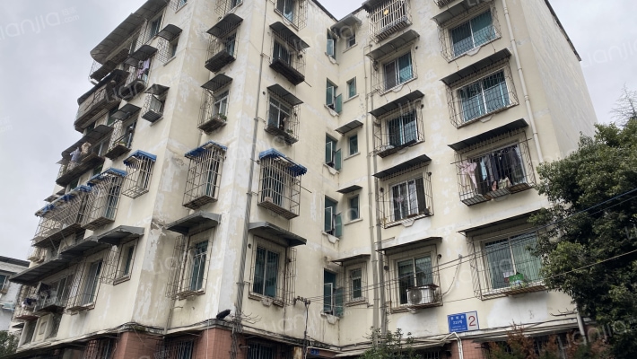 都江堰市龙潭湾社区汶川干休所外景图