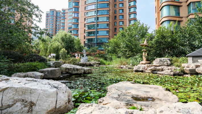 领世华府外景图