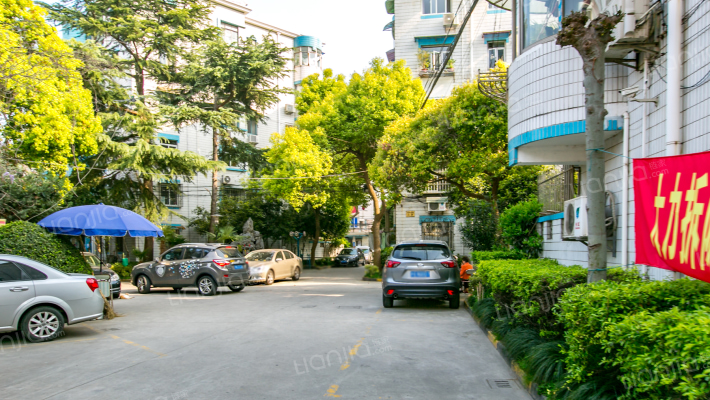 虹仪小区外景图