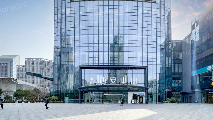 中铁西安中心外景图