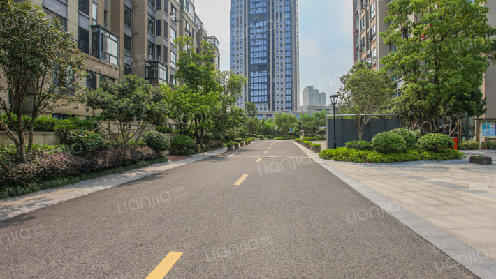 龙湖名景台外景图