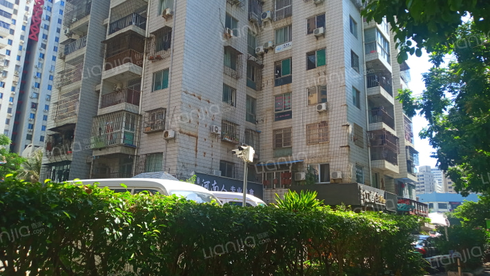 九都大厦外景图