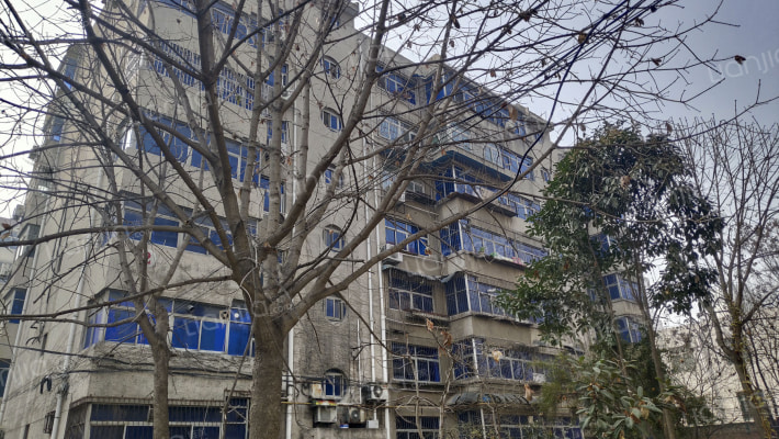 陕西警官职业学院家属院外景图