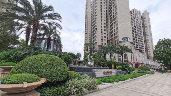 恒大翡翠华庭外景图