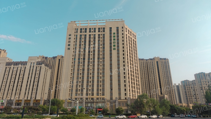 绿地克拉公寓外景图