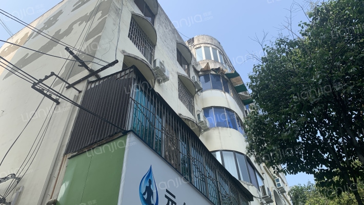 金彭西路113号外景图