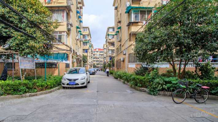 汇成四村外景图