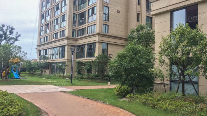 湖漫雅筑外景图