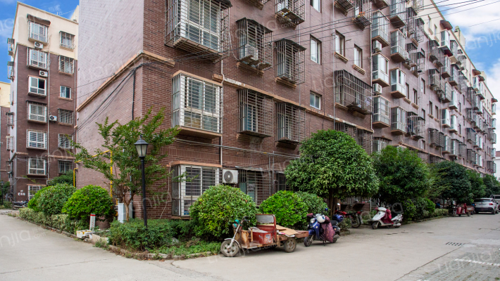 巴黎印象小区外景图